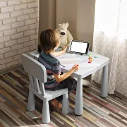 long-shot-child-atte